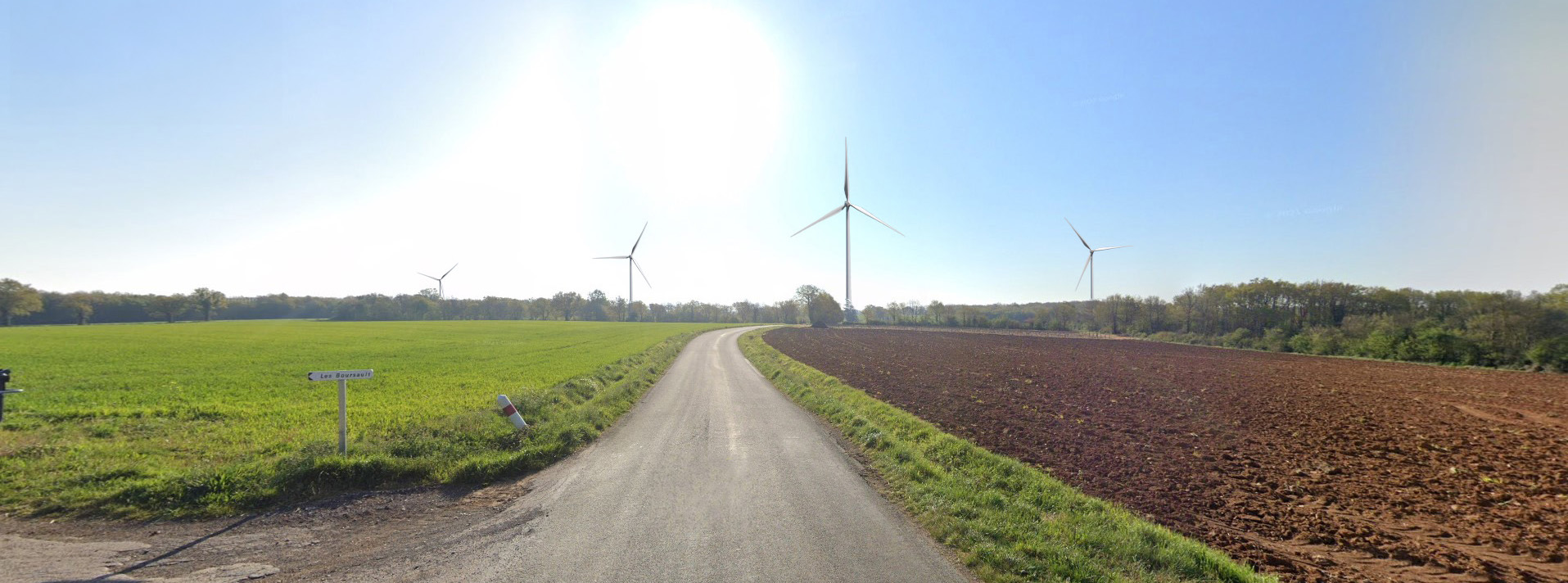 UN PROJET ÉOLIEN SE DESSINE À PLEUVILLE